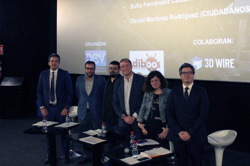 Participa en el debate electoral sobre el futuro de las industrias productoras de videojuegos, animación y efectos visuales