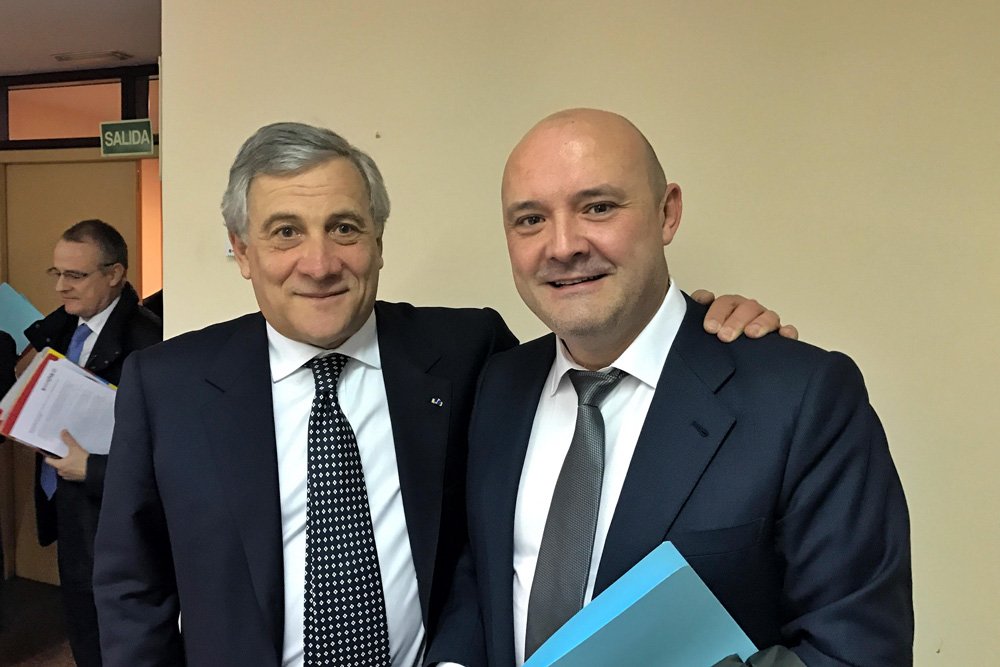 DEV se reúne con el Presidente del Parlamento Europeo