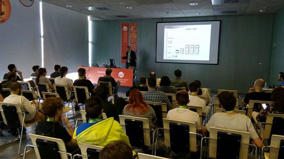 DEV participa en Mundos Digitales